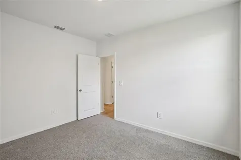 1778 Brekey Way Zephyrhills FL 33541