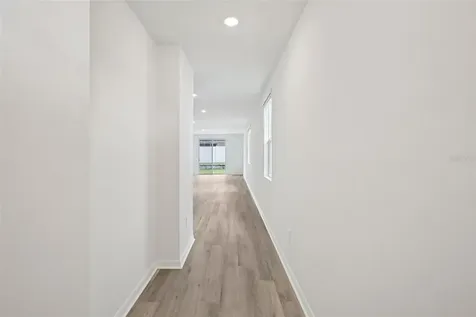 1778 Brekey Way Zephyrhills FL 33541