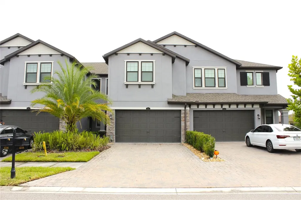4596 Almada Lane Wesley Chapel FL 33543