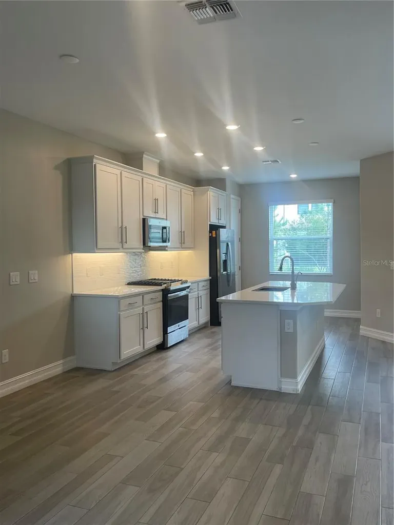 4596 Almada Lane Wesley Chapel FL 33543