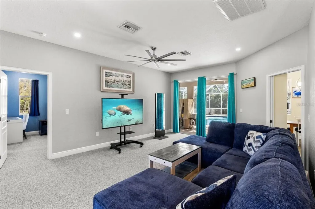 11752 W Valley Spring Lane Homosassa FL 34448