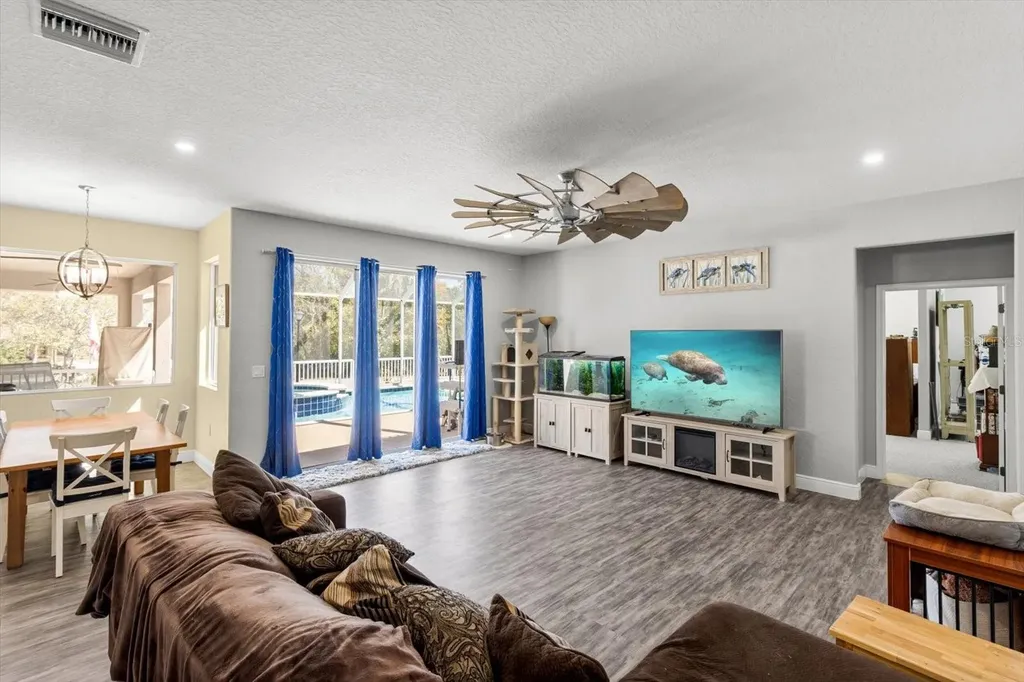 11752 W Valley Spring Lane Homosassa FL 34448