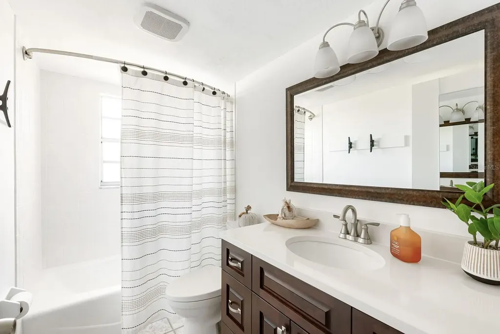 1531 Placida Road Englewood FL 34223