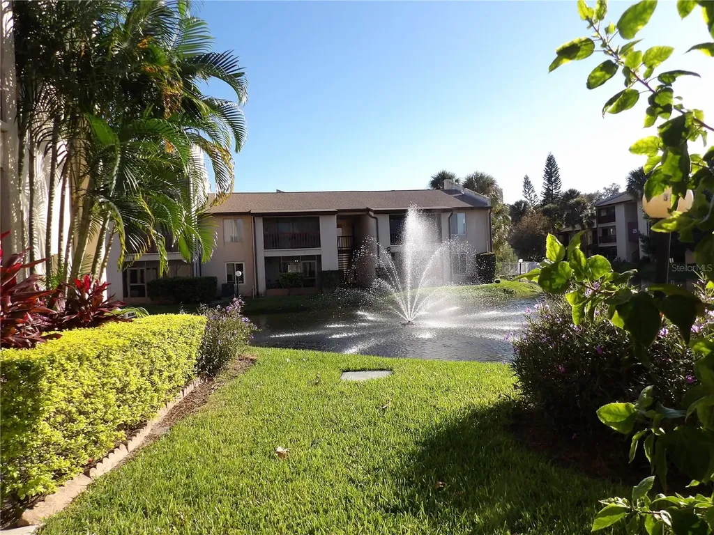 8602 Champlain Tampa FL 33614