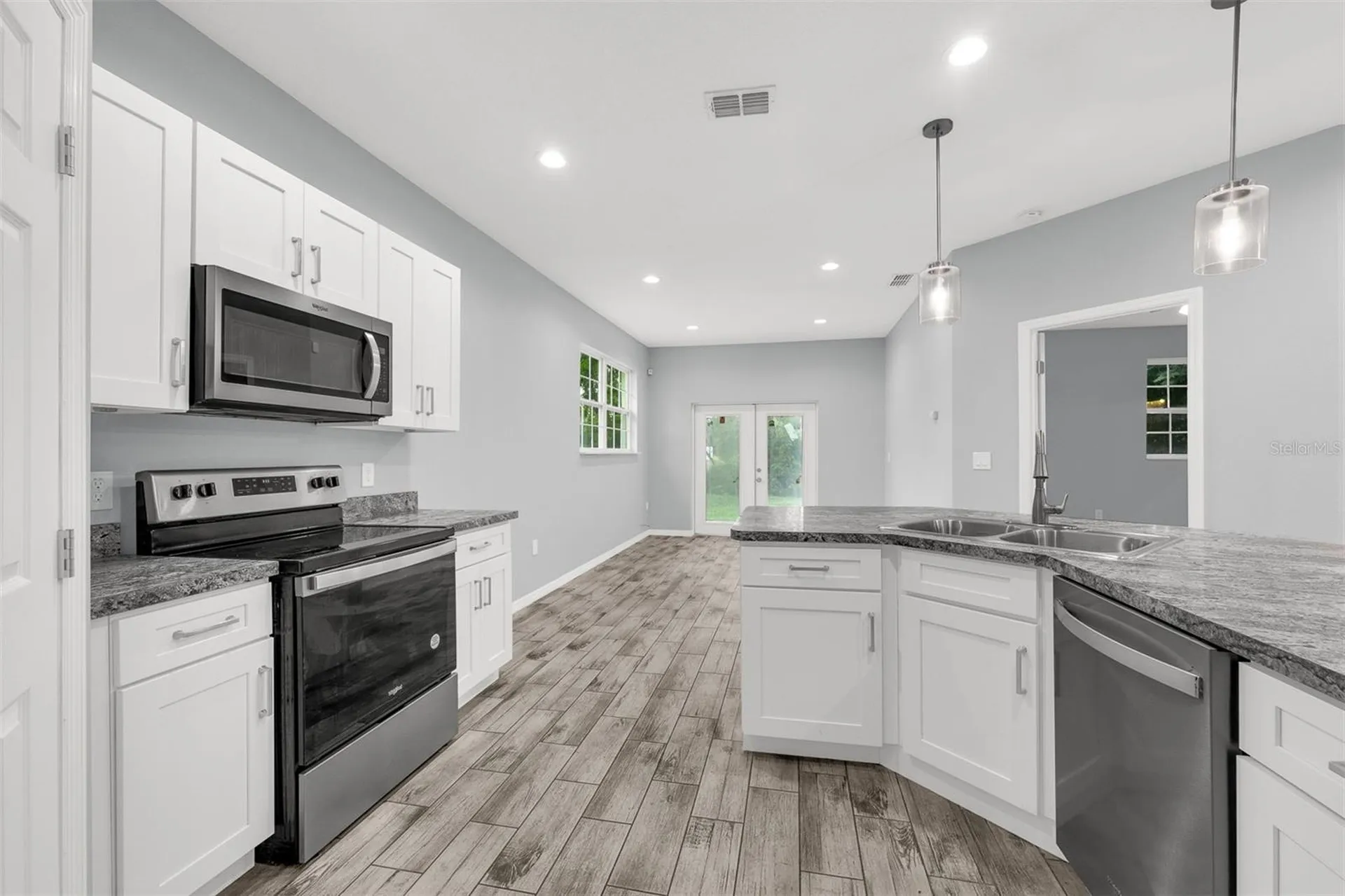 138 E 15th Street Apopka FL 32703