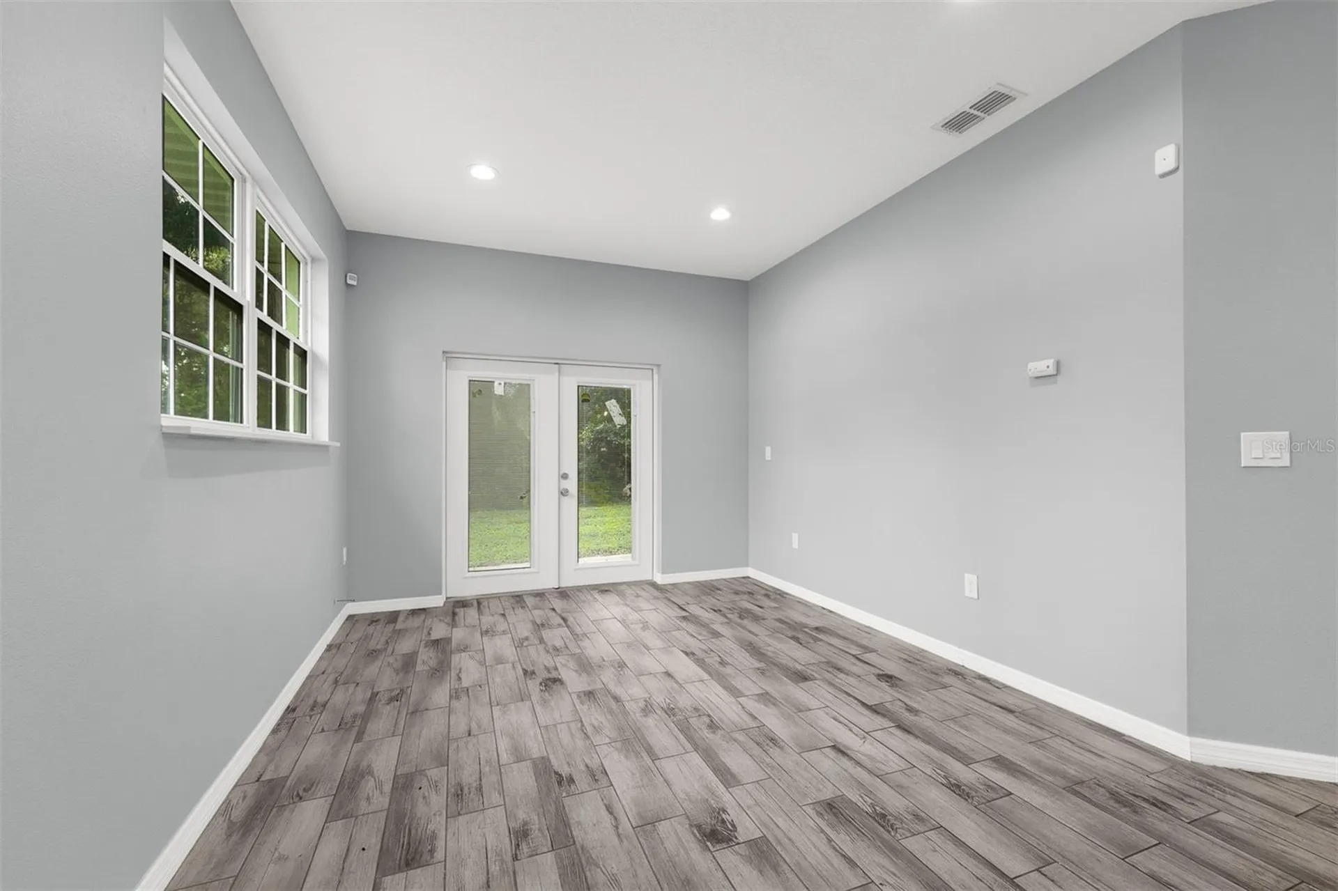 138 E 15th Street Apopka FL 32703
