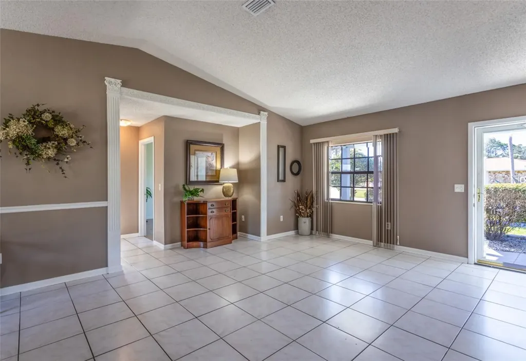 22 Westfield Lane Palm Coast FL 32164