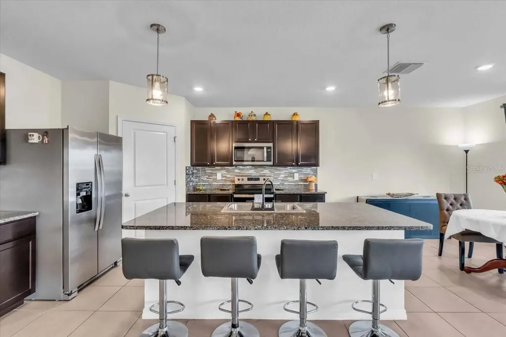 17119 Harvest Moon Way Bradenton FL 34211