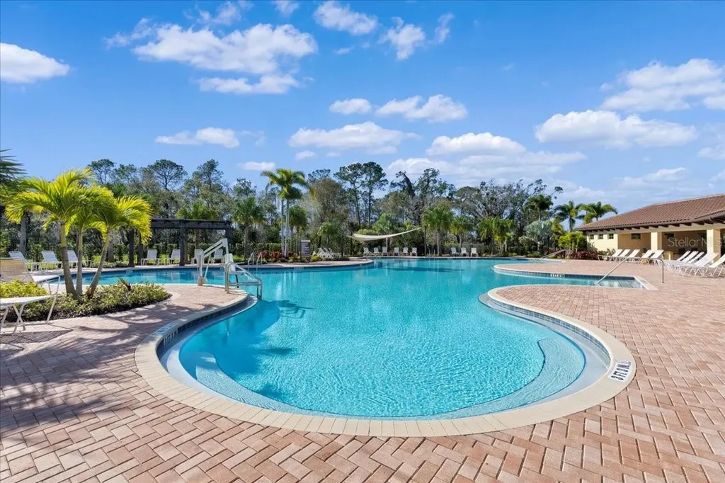 17119 Harvest Moon Way Bradenton FL 34211