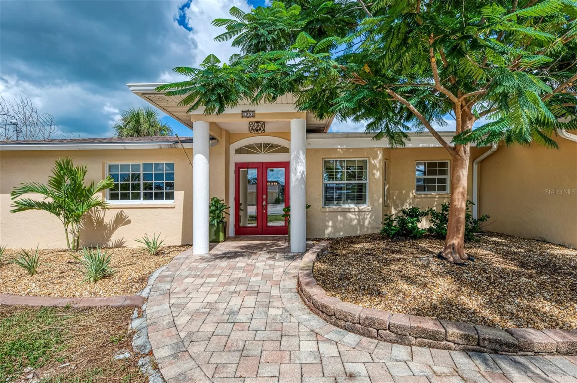 1962 Arkansas Avenue Englewood FL 34224