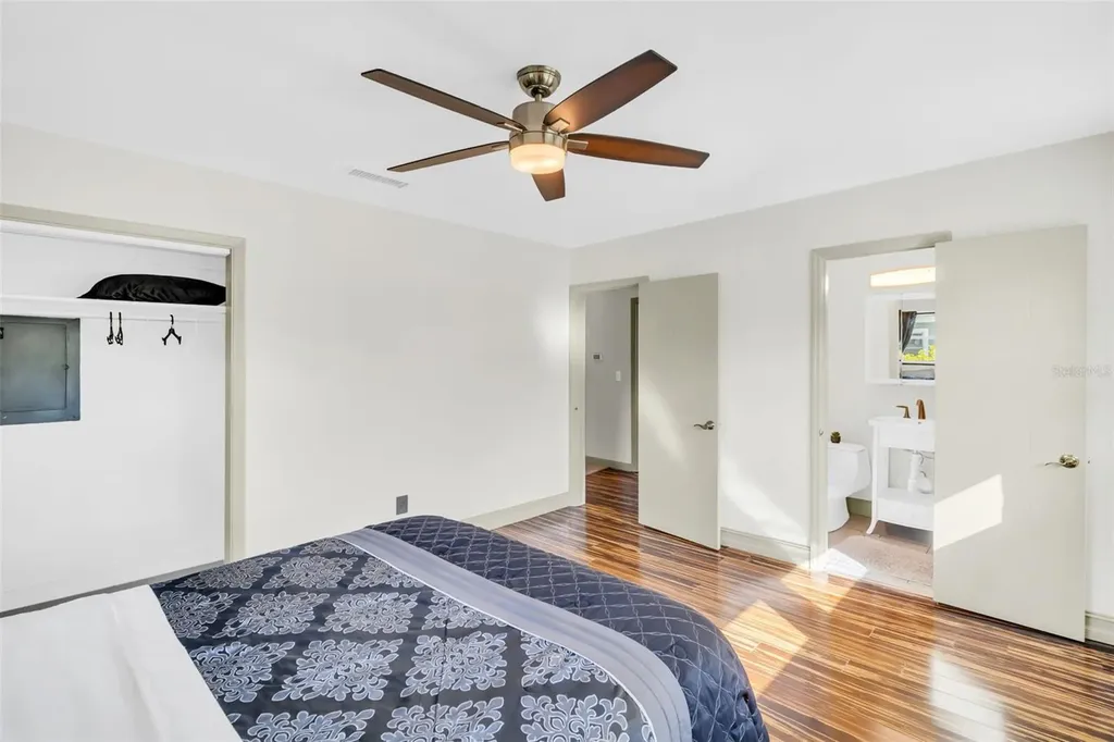 1182 Norwood Avenue Clearwater FL 33756