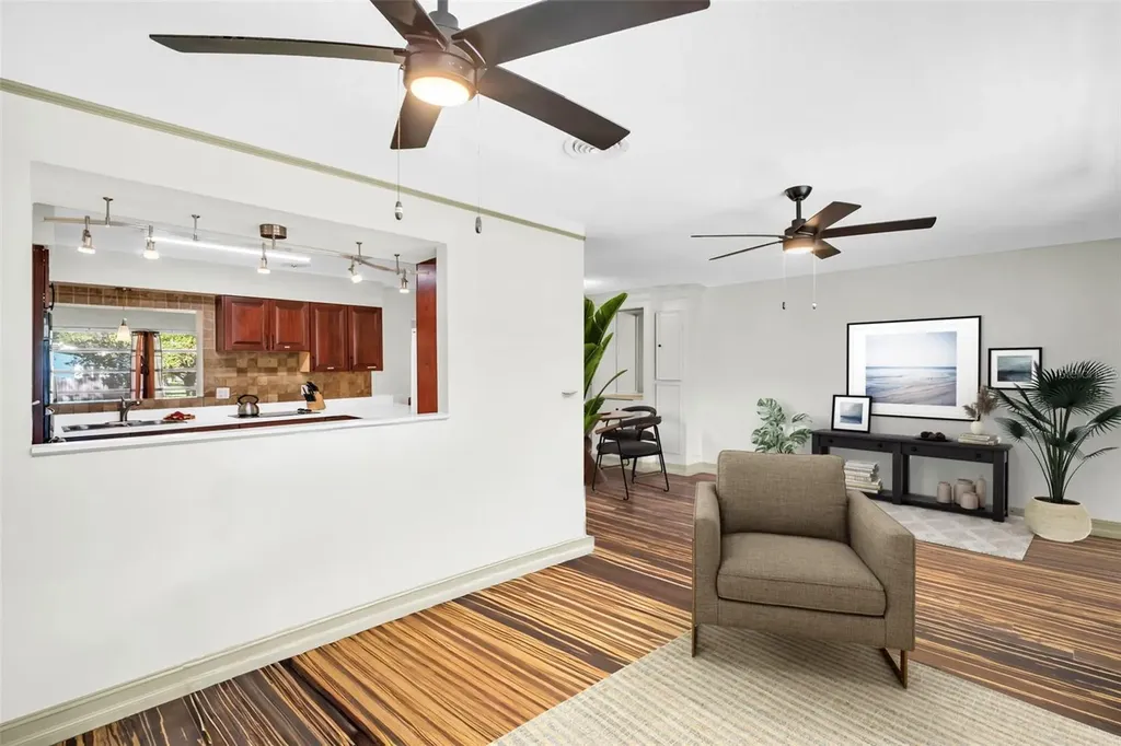 1182 Norwood Avenue Clearwater FL 33756