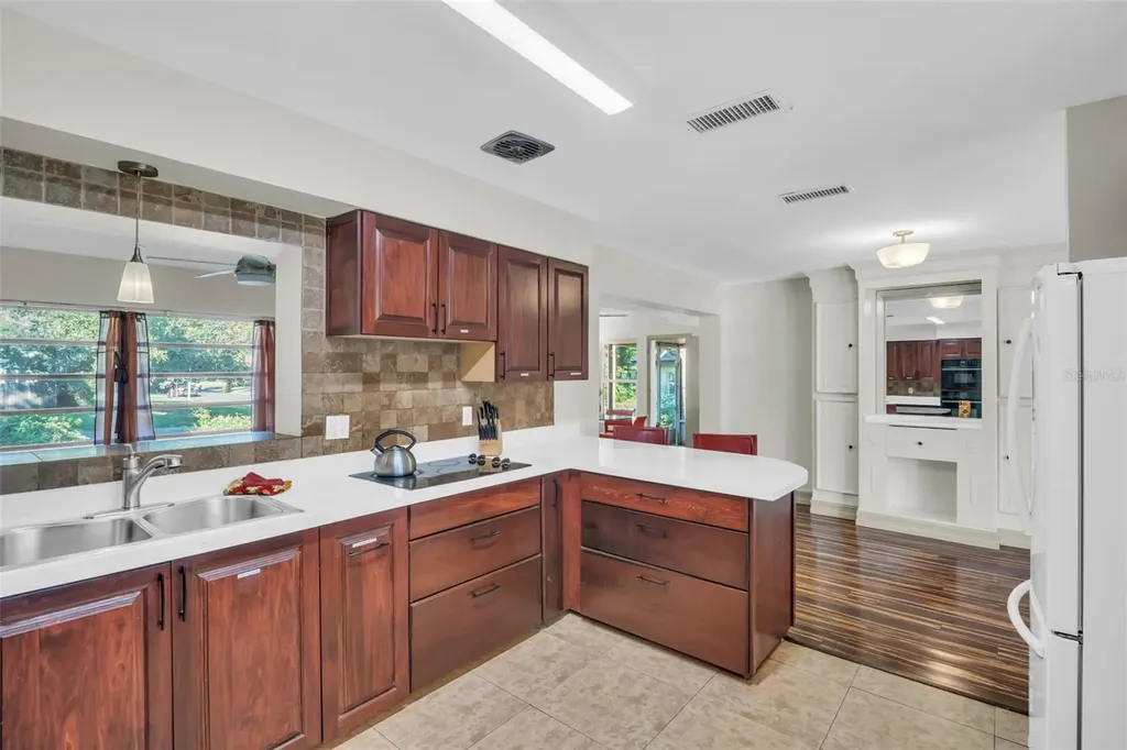 1182 Norwood Avenue Clearwater FL 33756