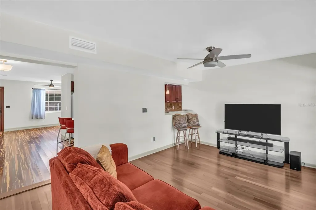 1182 Norwood Avenue Clearwater FL 33756