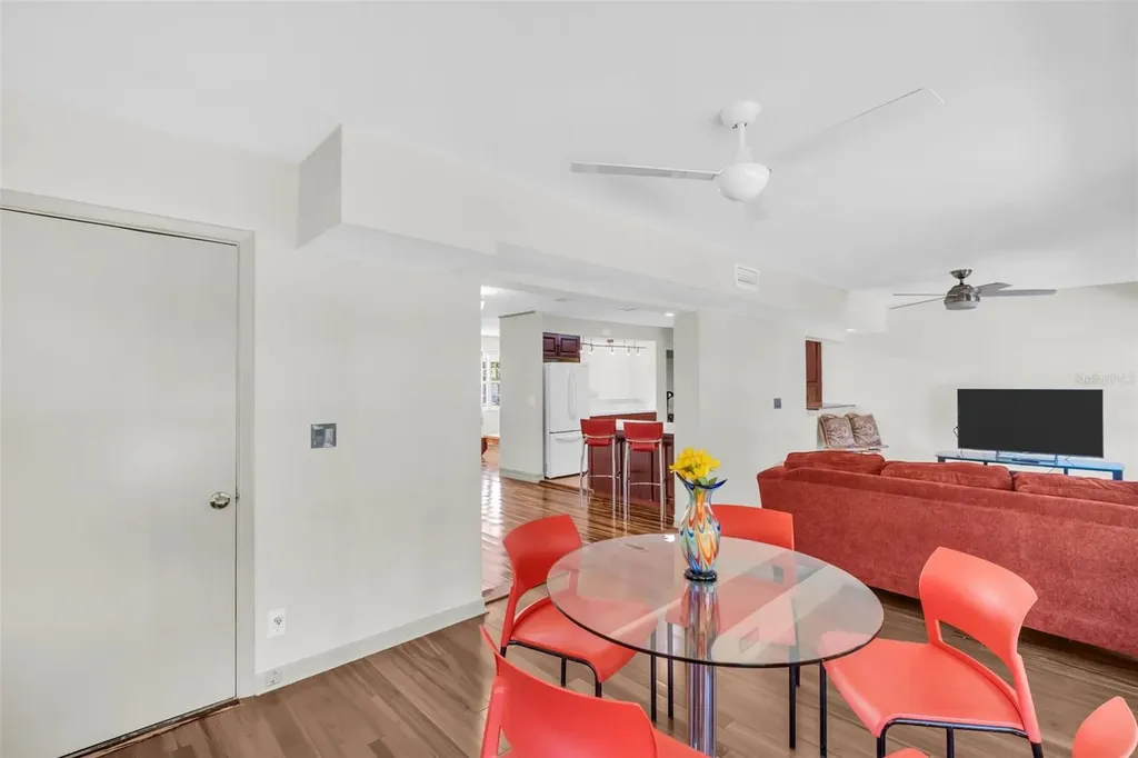 1182 Norwood Avenue Clearwater FL 33756