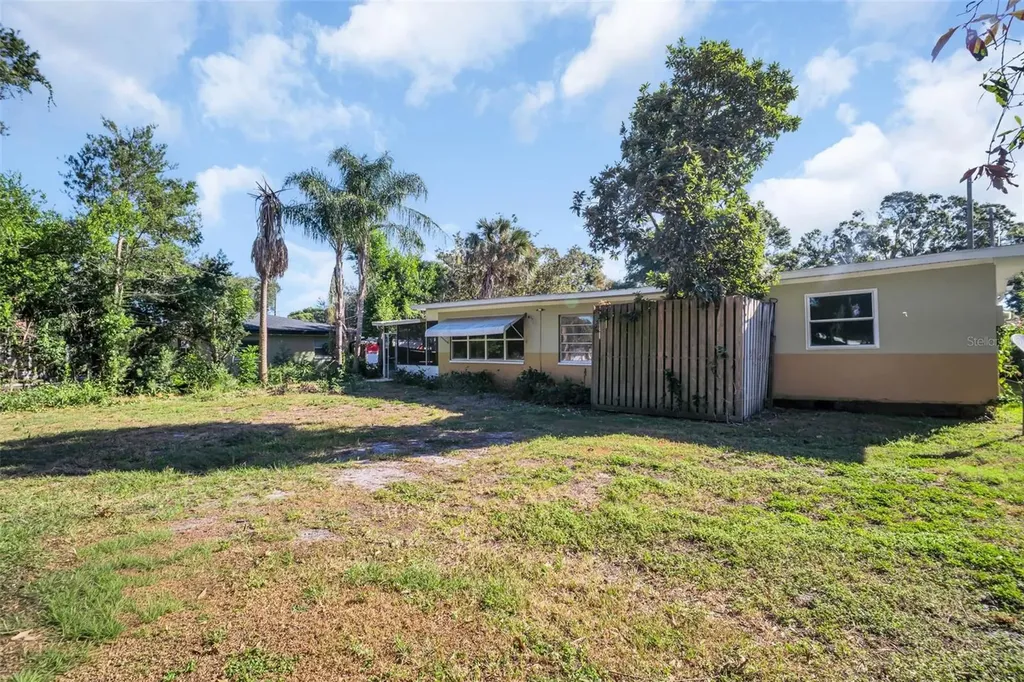 1182 Norwood Avenue Clearwater FL 33756