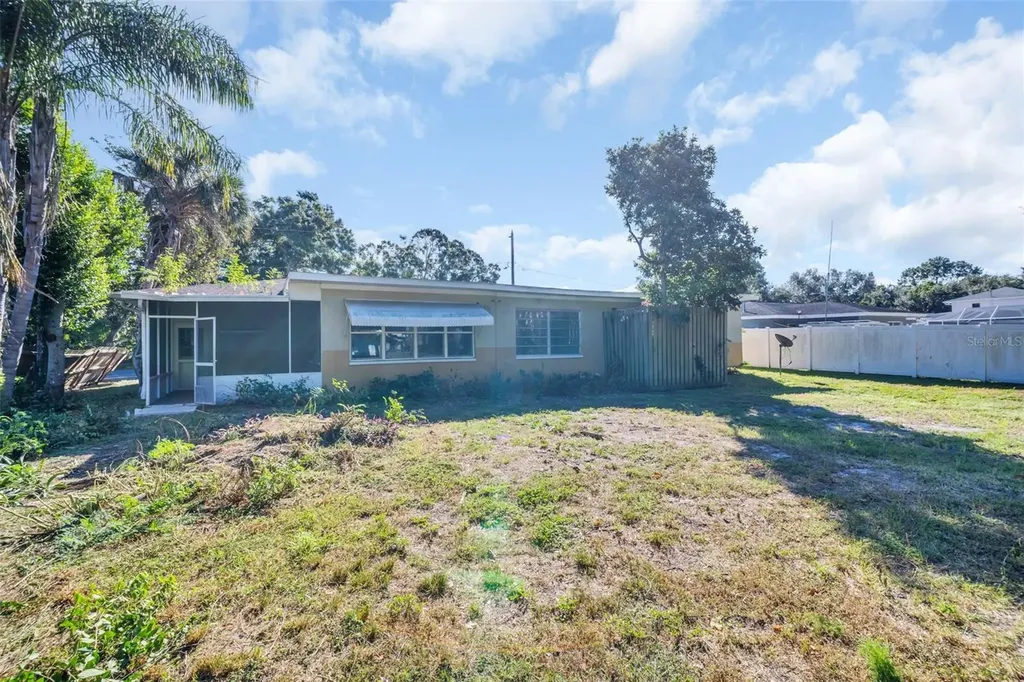 1182 Norwood Avenue Clearwater FL 33756