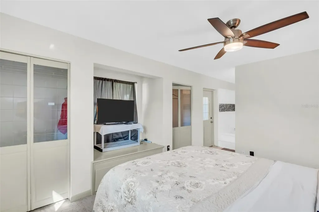 1182 Norwood Avenue Clearwater FL 33756