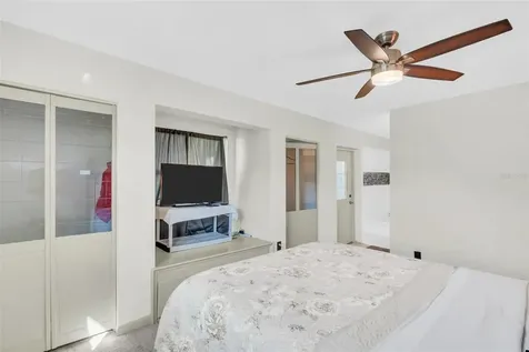 1182 Norwood Avenue Clearwater FL 33756