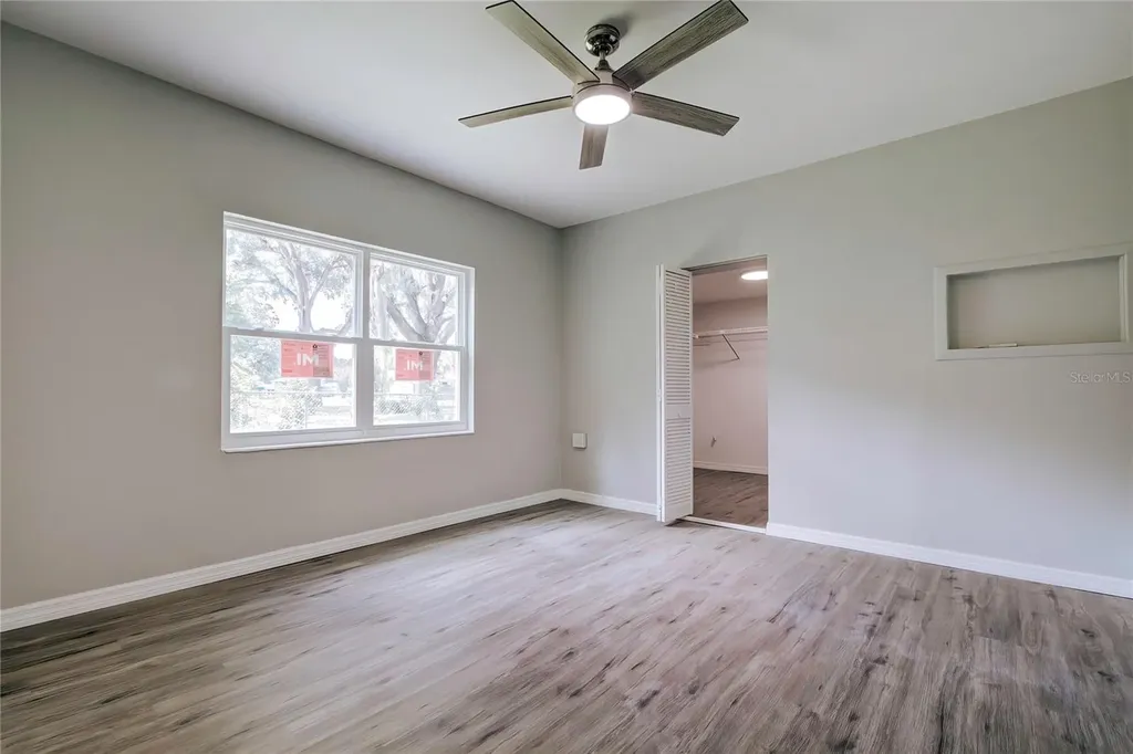 614 Powell Street Wildwood FL 34785