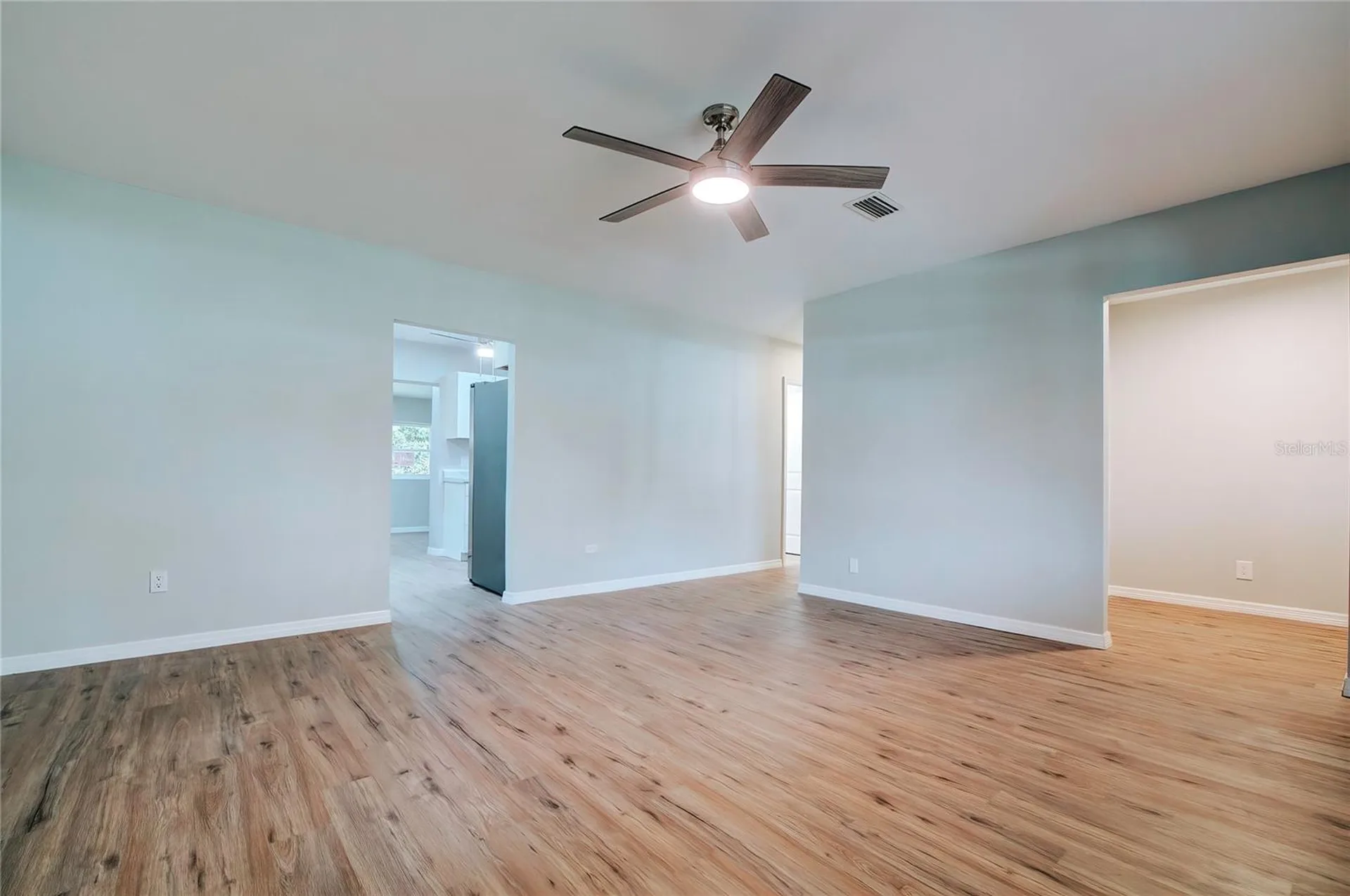 614 Powell Street Wildwood FL 34785