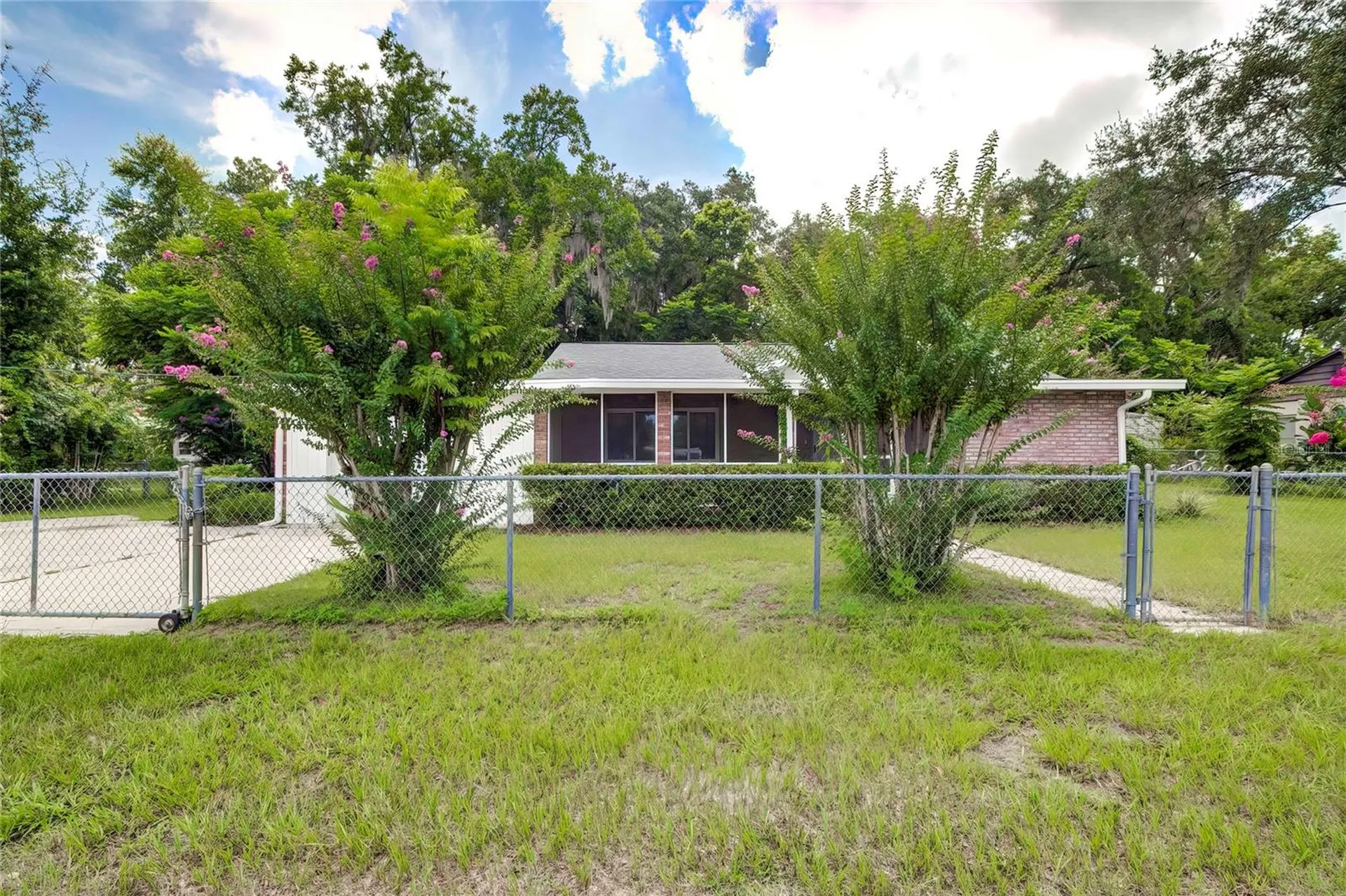 614 Powell Street Wildwood FL 34785