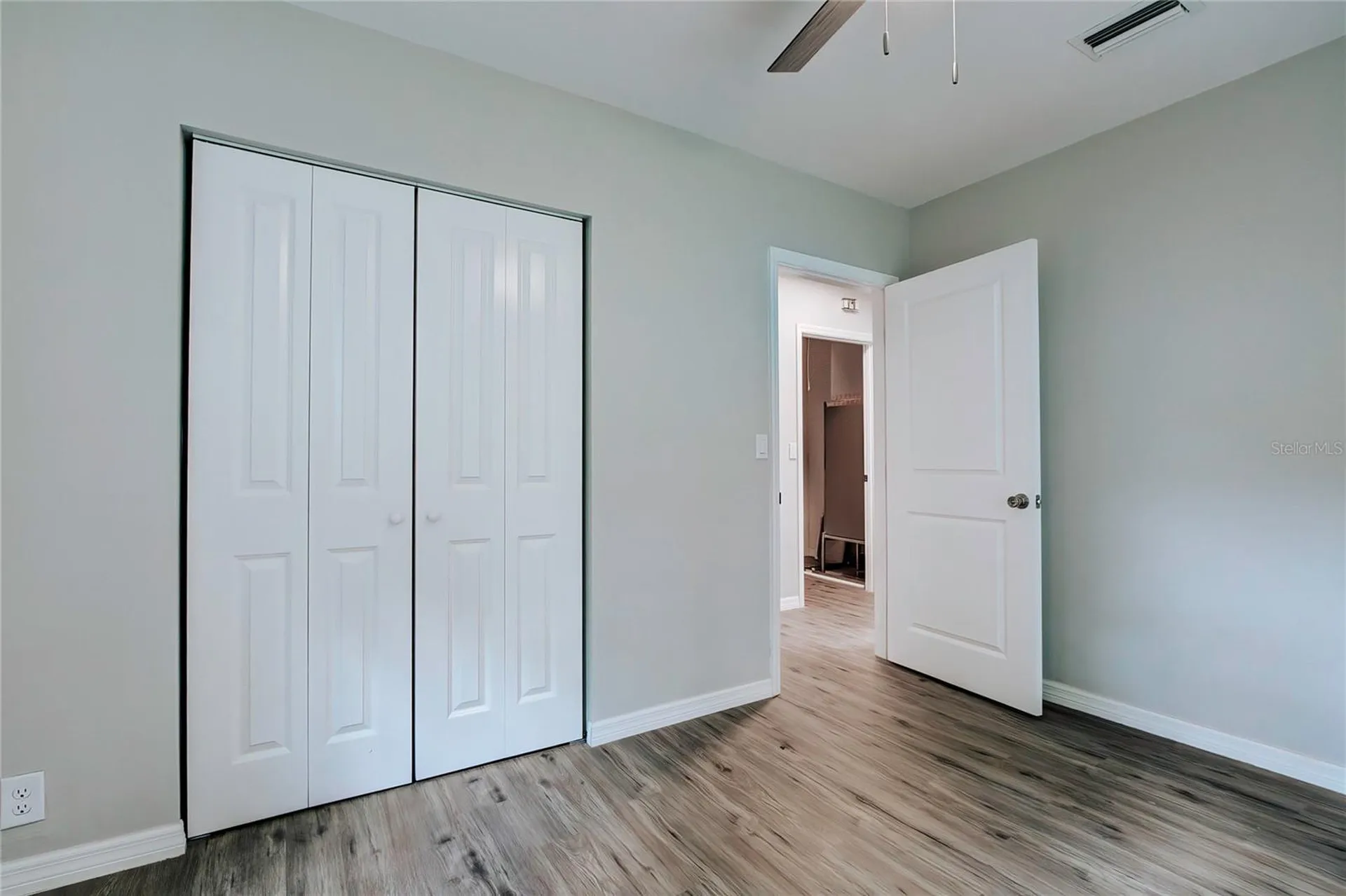 614 Powell Street Wildwood FL 34785