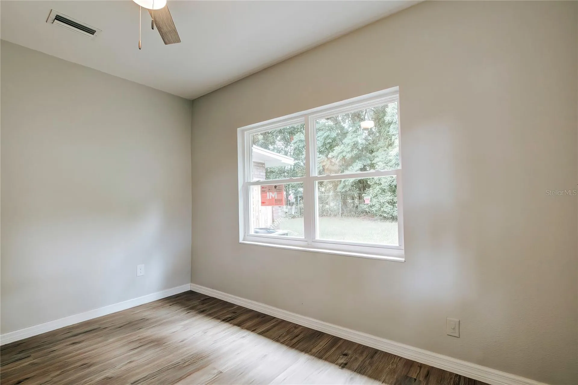 614 Powell Street Wildwood FL 34785