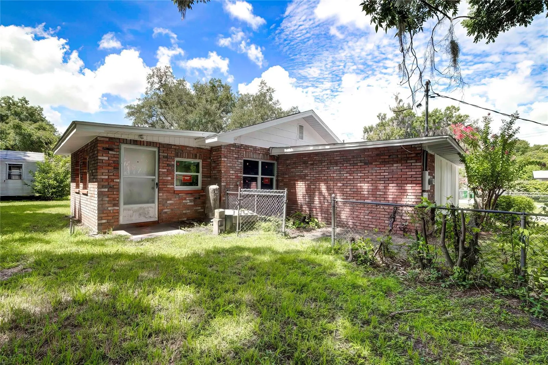 614 Powell Street Wildwood FL 34785