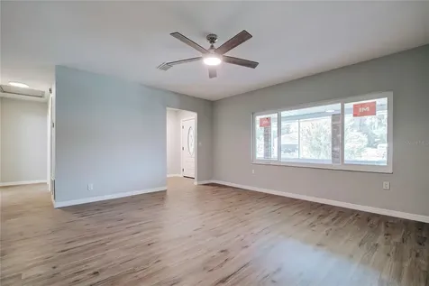 614 Powell Street Wildwood FL 34785