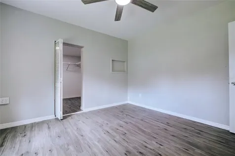 614 Powell Street Wildwood FL 34785