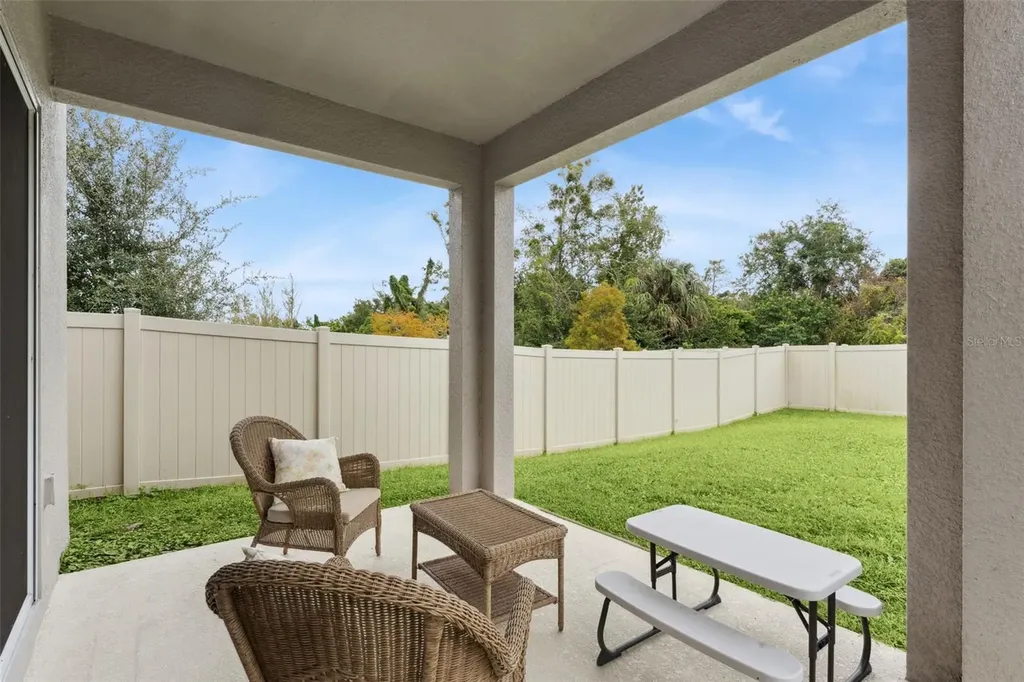 2360 Emerald Springs Drive Apopka FL 32712