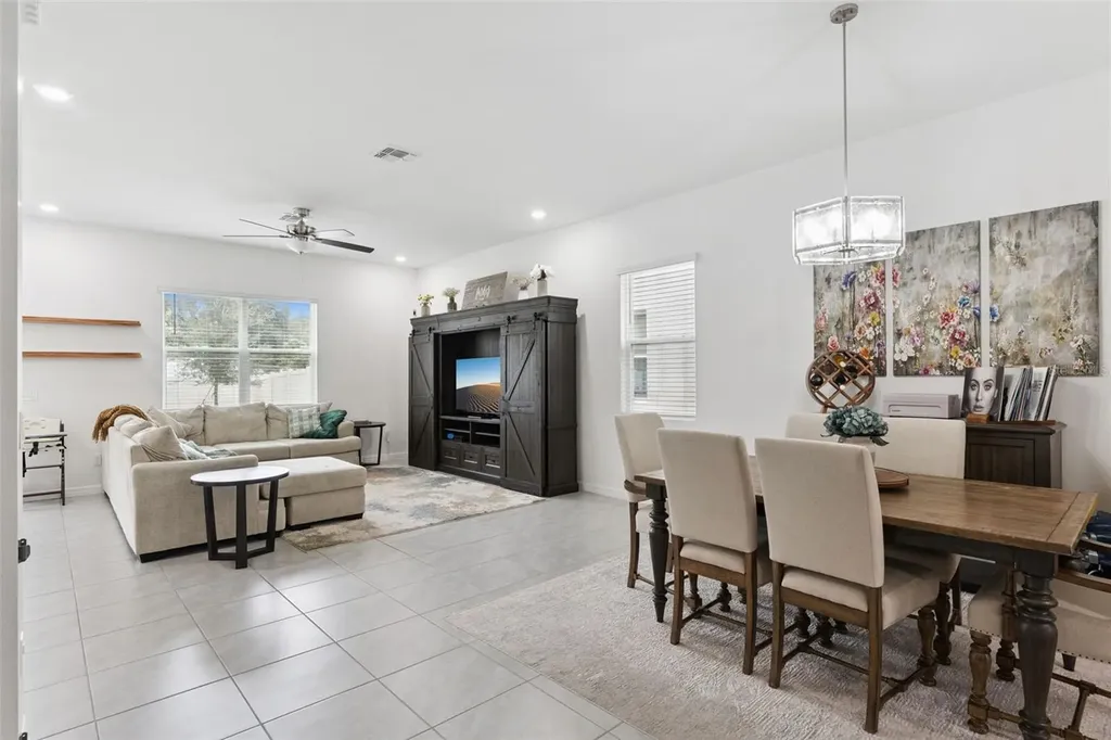 2360 Emerald Springs Drive Apopka FL 32712