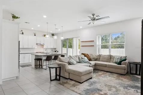 2360 Emerald Springs Drive Apopka FL 32712