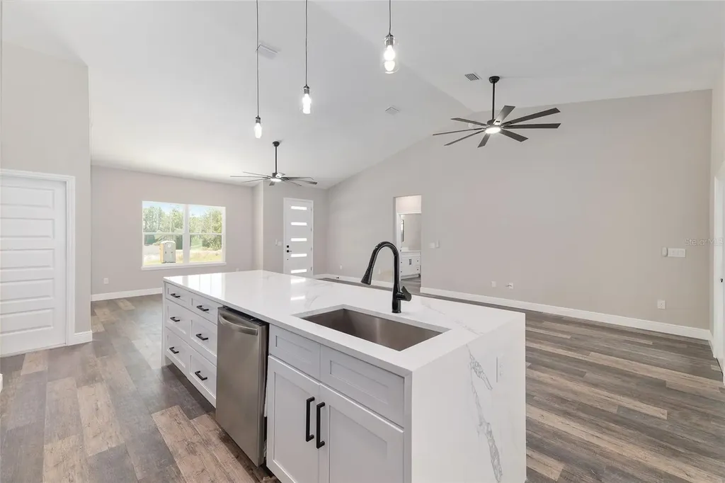 9370 N Del Rio Way Citrus Springs FL 34434