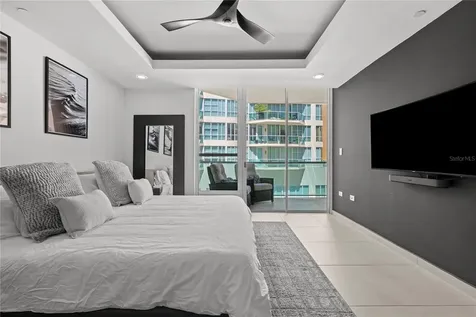 25 Ave Muñoz Rivera Bahia Plaza Apt San Juan PR 00901