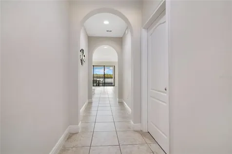 183 Mitchells Manor Haines City FL 33844
