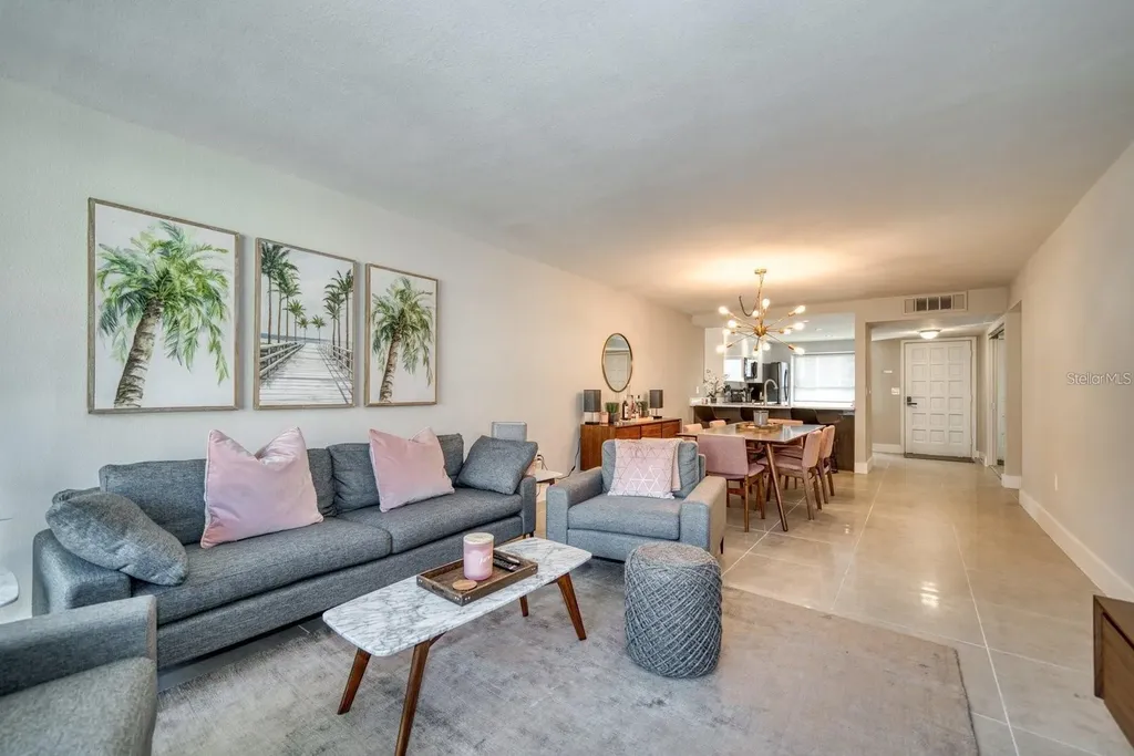 105 Island Way Clearwater FL 33767