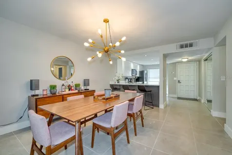 105 Island Way Clearwater FL 33767