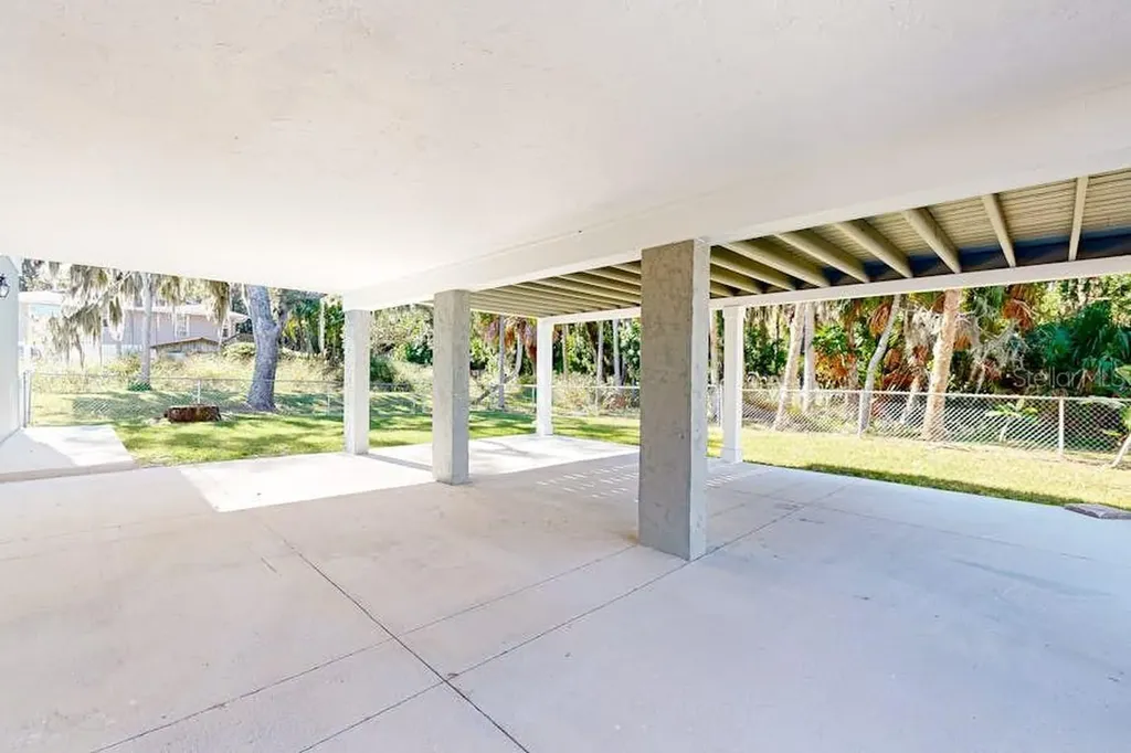 4207 5th Avenue W Palmetto FL 34221