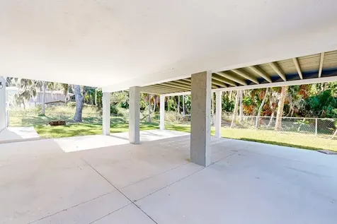 4207 5th Avenue W Palmetto FL 34221