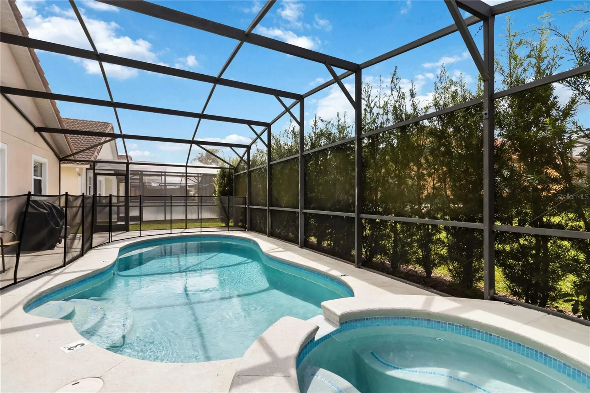 205 Hummingbird Pass Davenport FL 33896