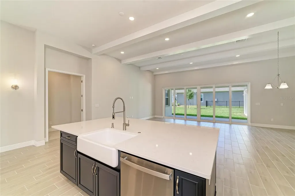 5129 Everlong Drive Apollo Beach FL 33572