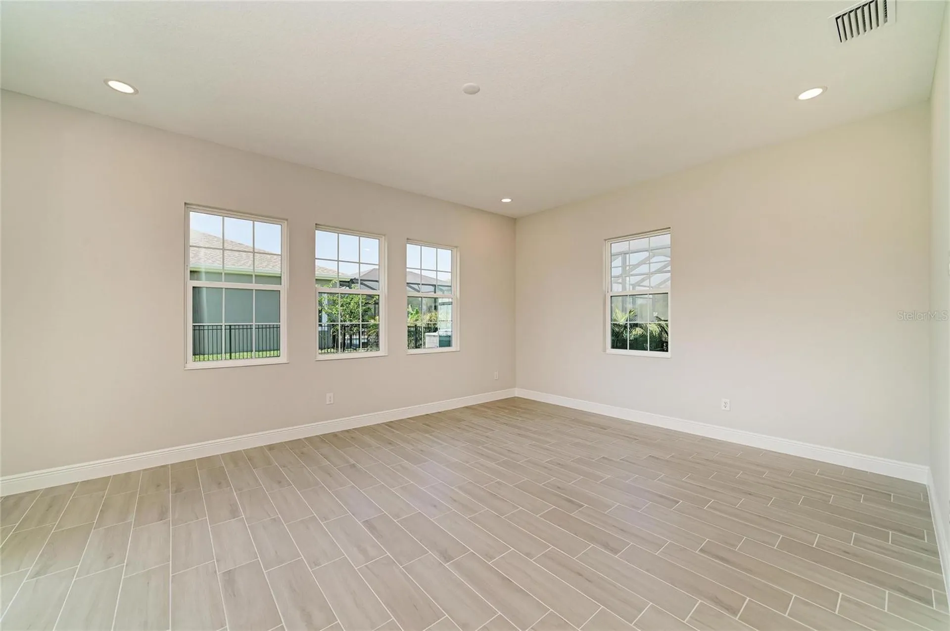 5129 Everlong Drive Apollo Beach FL 33572