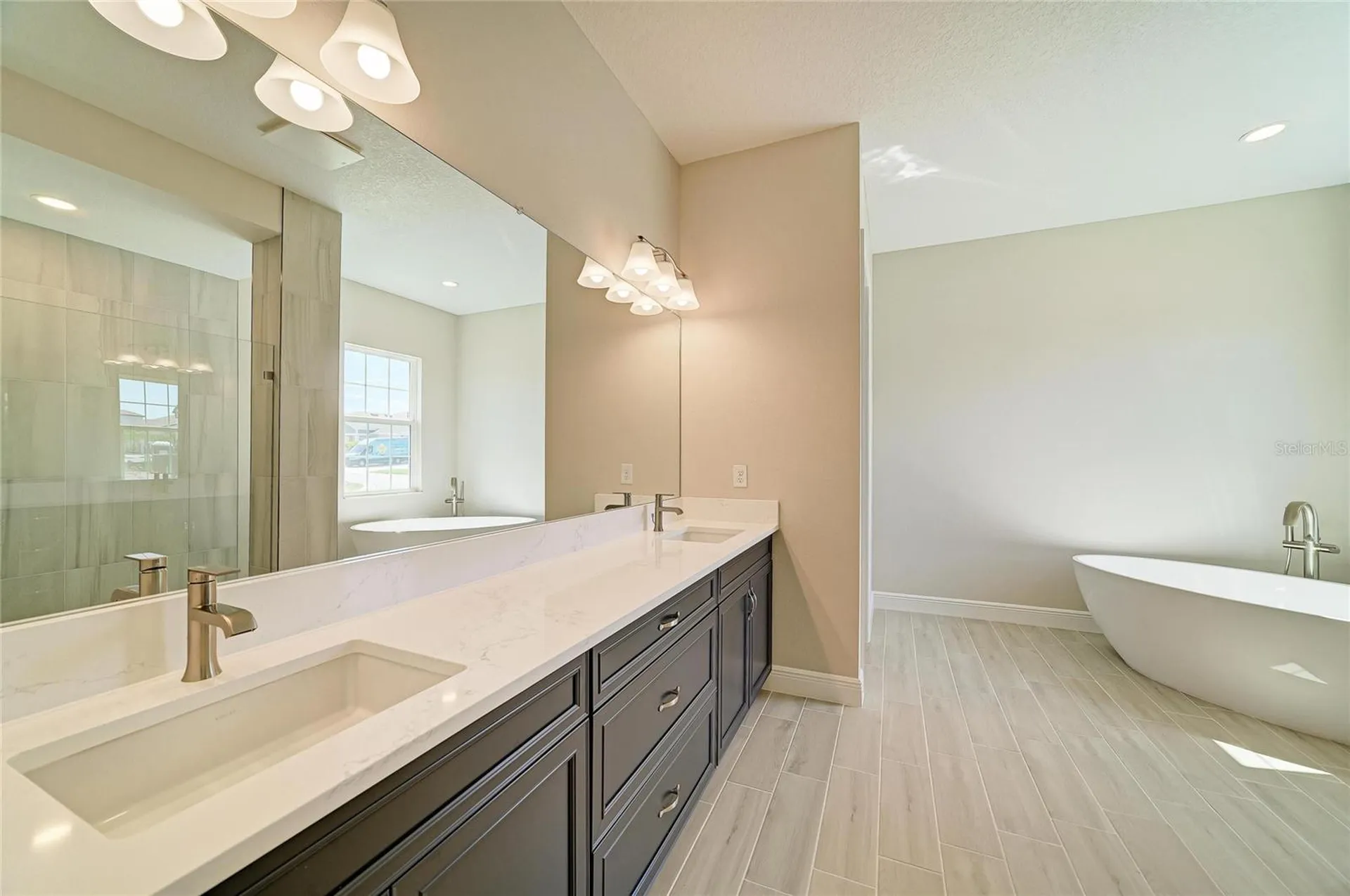 5129 Everlong Drive Apollo Beach FL 33572