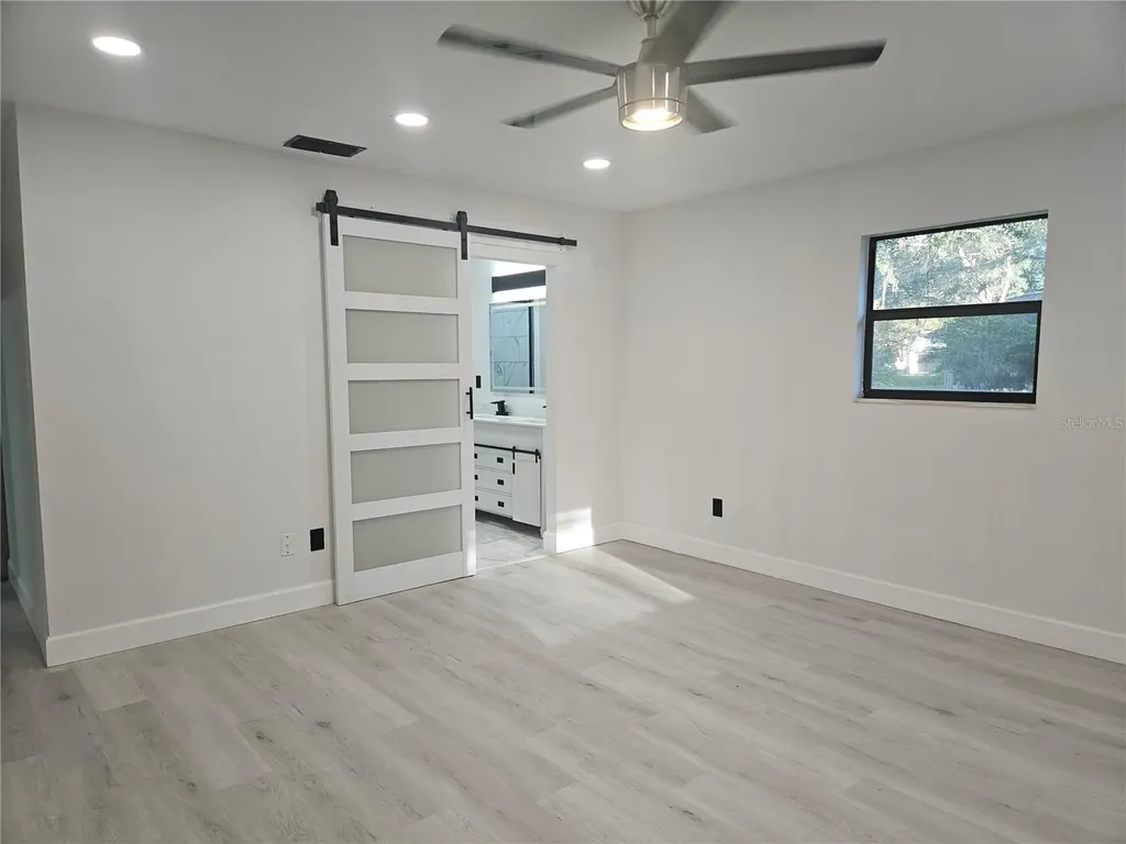 985 SE 56th Court Ocala FL 34480