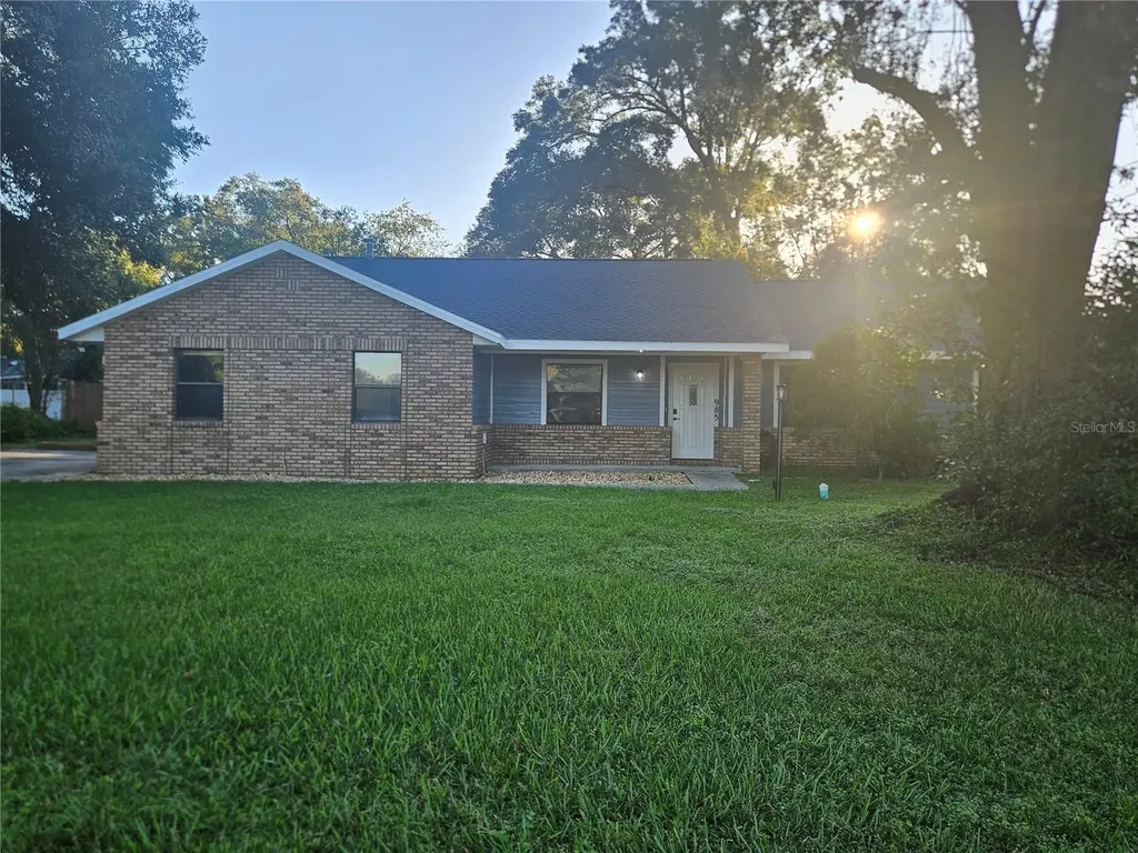 985 SE 56th Court Ocala FL 34480