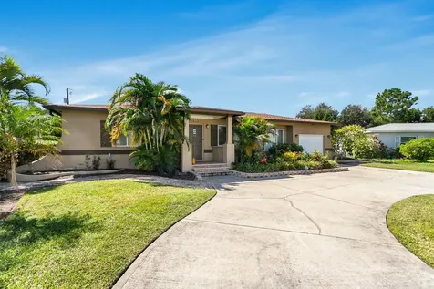 4864 Lake Charles Drive N Kenneth City FL 33709