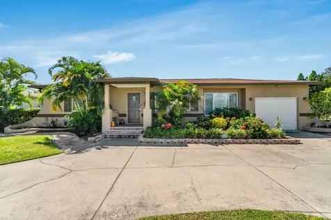 4864 Lake Charles Drive N Kenneth City FL 33709