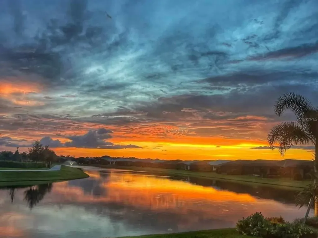4925 Surfside Circle Bradenton FL 34211